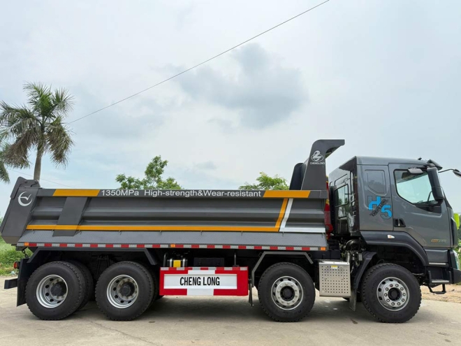 XE BEN 4 CHÂN CHENGLONG H5 360HP THÙNG 14 KHỐI MỚI NHẤT