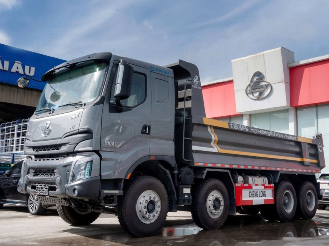 XE BEN 4 CHÂN CHENGLONG H7 400HP THÙNG 14 KHỐI (CẦU DẦU)