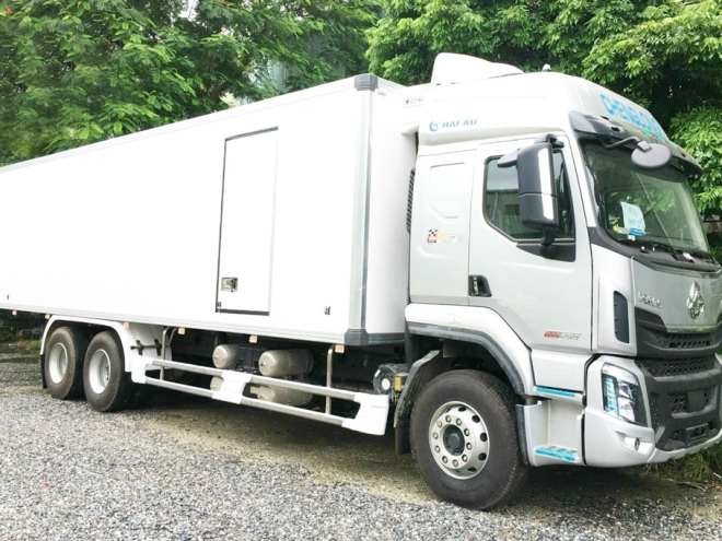 XE TẢI 3 CHÂN CHENGLONG H5 CẦU LẾT THÙNG ĐÔNG LẠNH