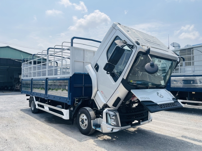 XE TẢI MUI BẠT CHENGLONG M3 160HP 6.5 TẤN THÙNG DÀI 6.4M